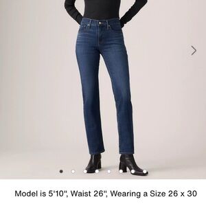 Women's Levi’s Dark Blue Jeans